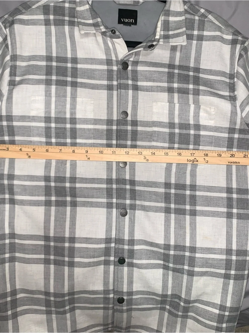 Vuori White and Gray Ranger Plaid Button-Down XL